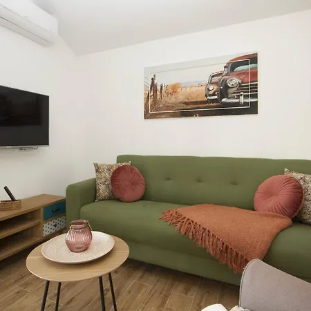 Tonia Apartment Brodarica (Sibenik-Knin)