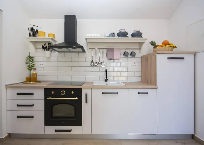 Tonia Brodarica (Sibenik-Knin)